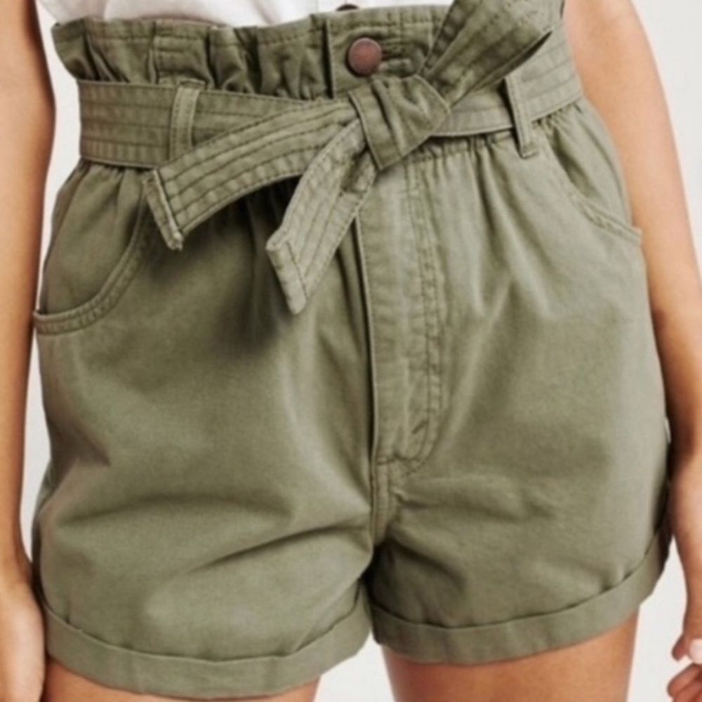 Abercrombie & Fitch Paperbag Highwaist Tie Green Shorts